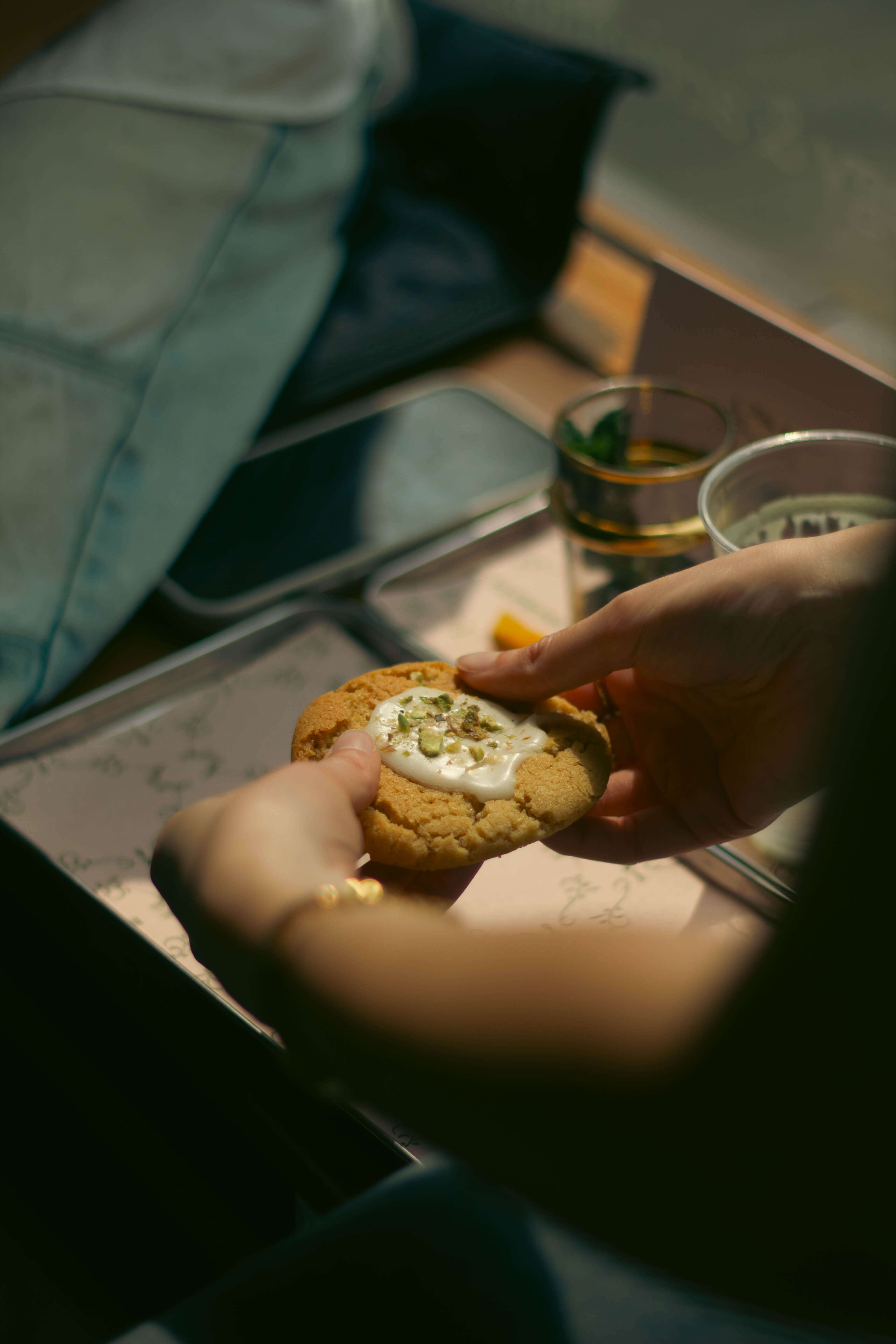 A POP-UP with Yasmina Azhoum by Yasmina Azhoum 14